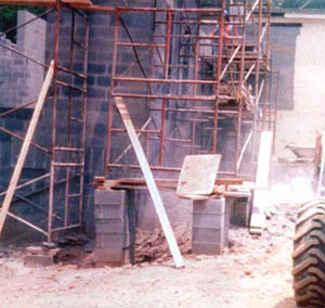 Photo of scaffolding support 