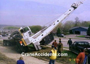 Photo of fallen crane