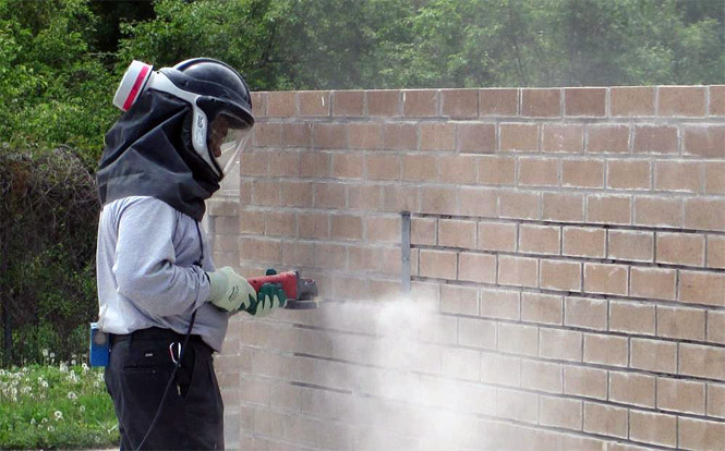 Image of Hilti grinder without tuckpointing LEV system