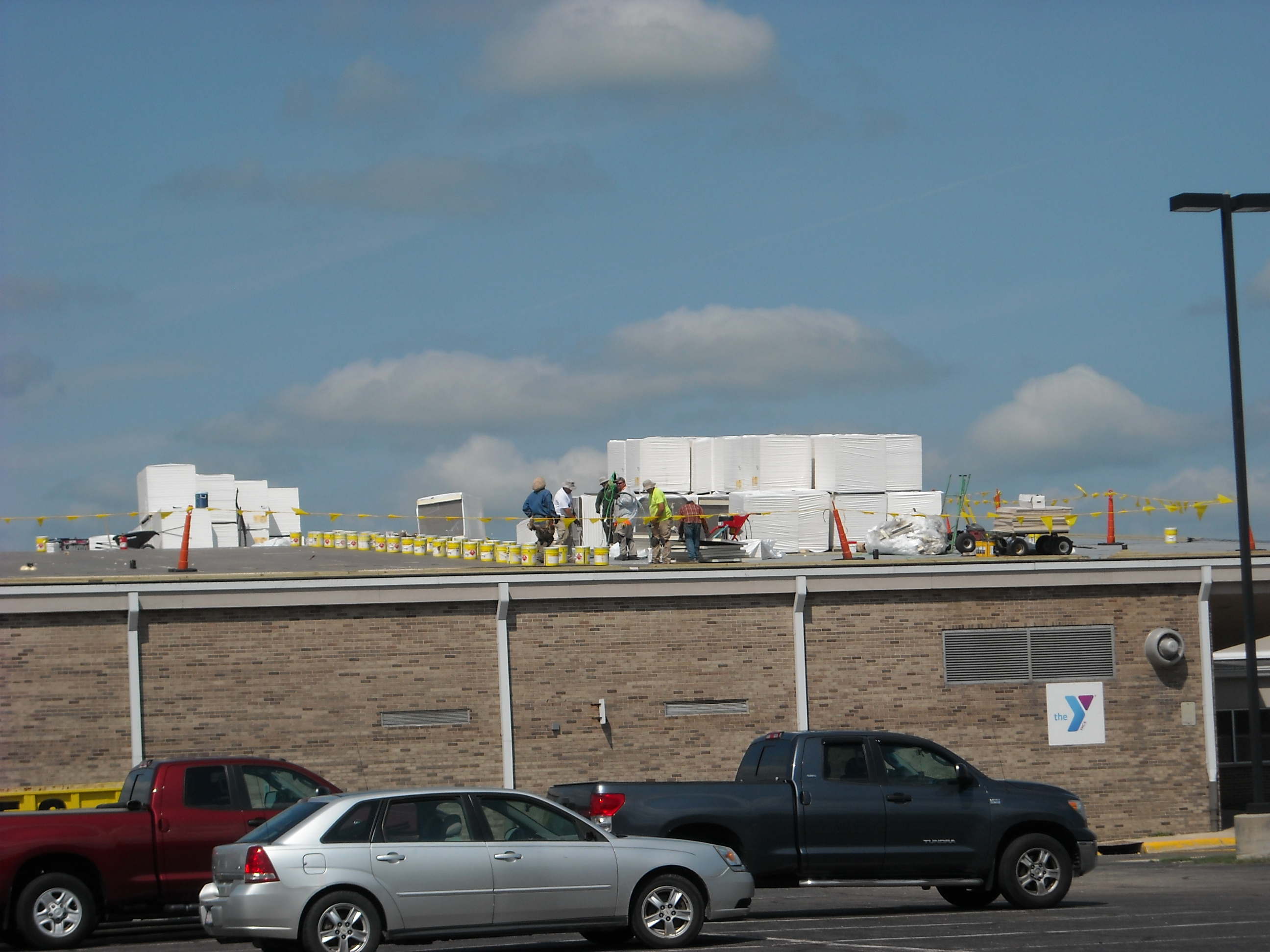 Warning Line System for Flat Roofing